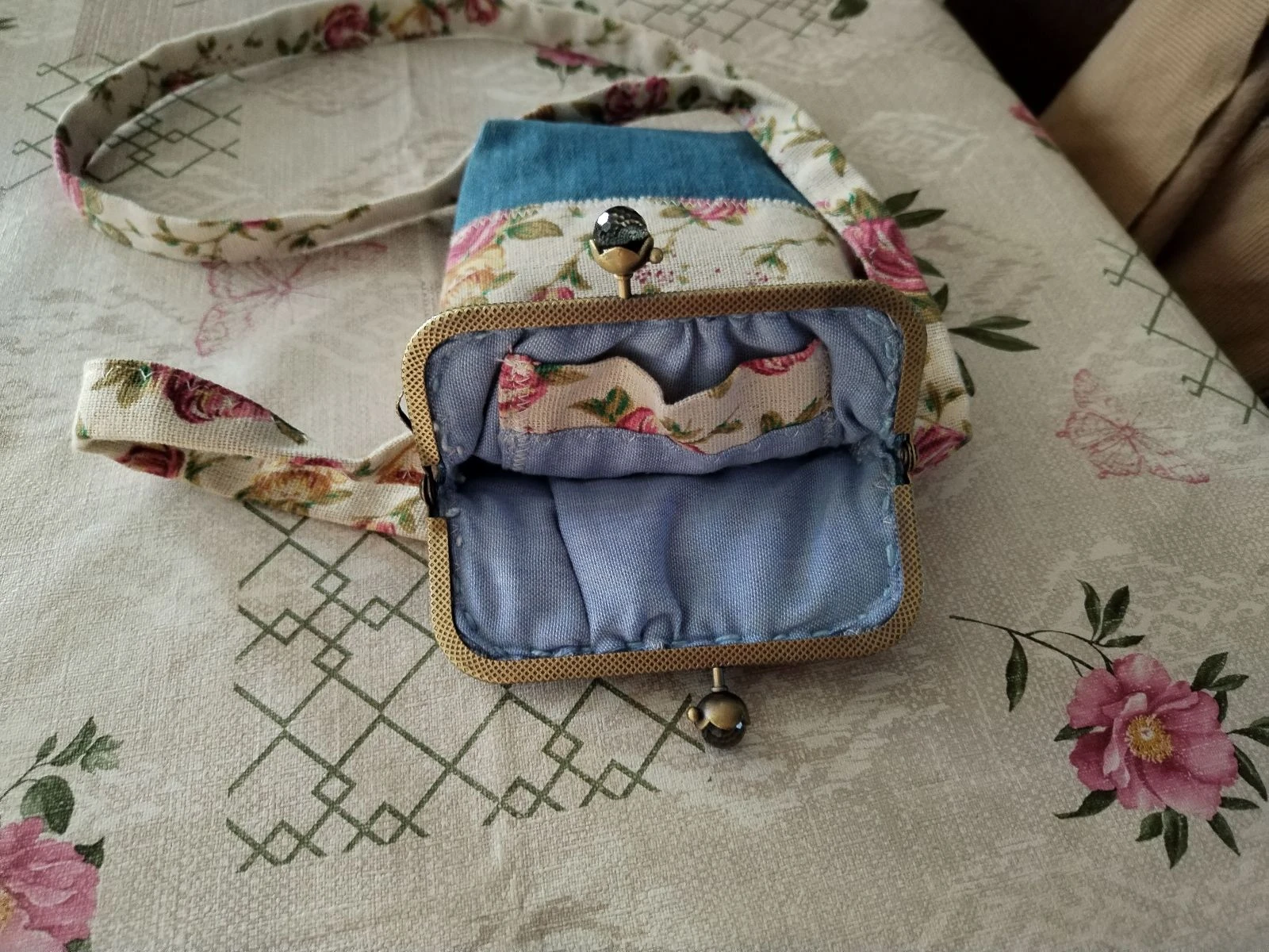 Bonita bolsita artesanal hecha a mano. – photo 7